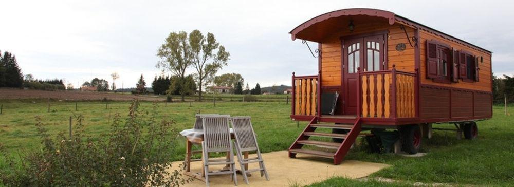 Les Roulottes De La Ferme Des Chanaux Saint-Julien-d'Ance Екстериор снимка
